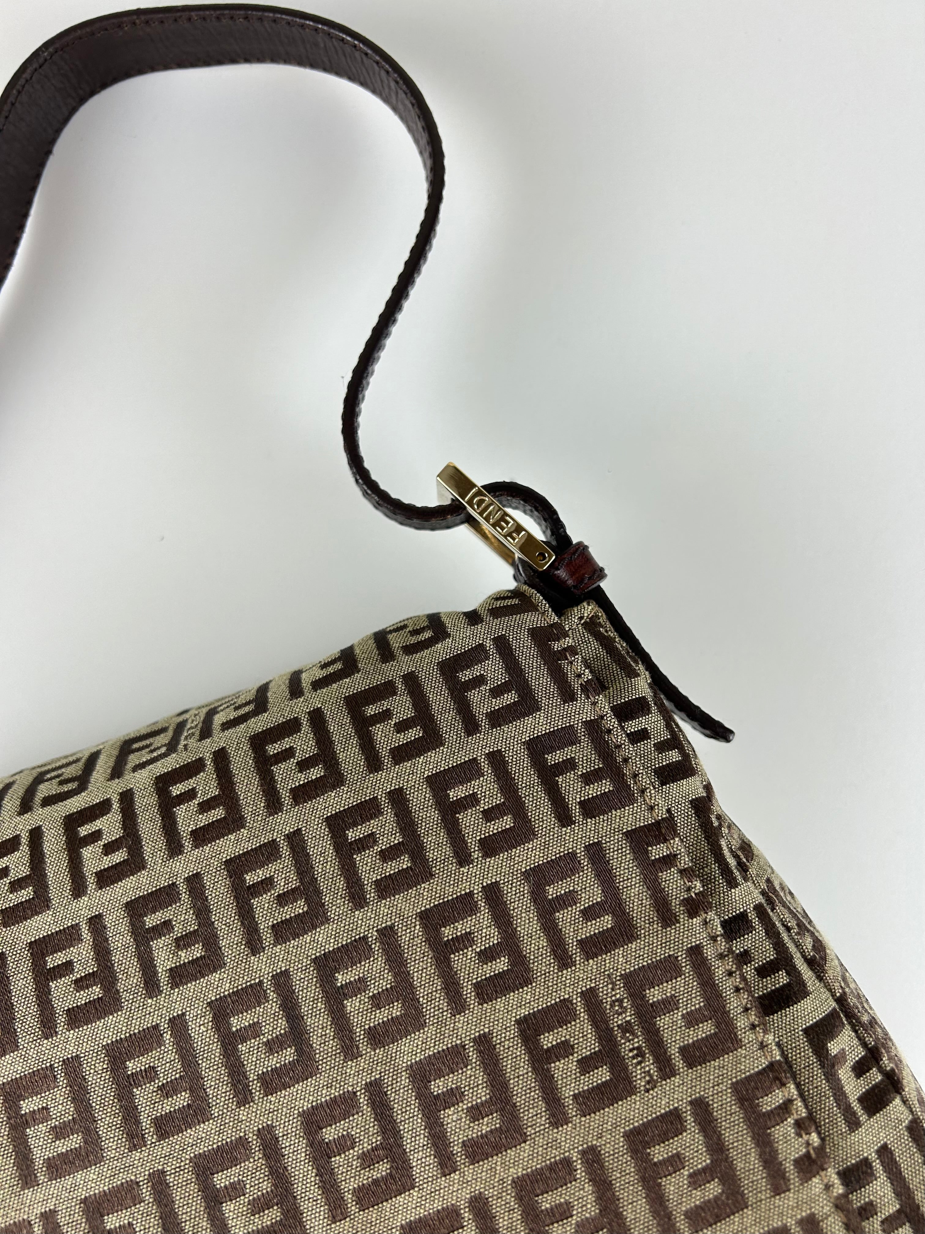 FENDI FENDISSIME BROWN MAMMA BAGUETTE SHOULDER BAG