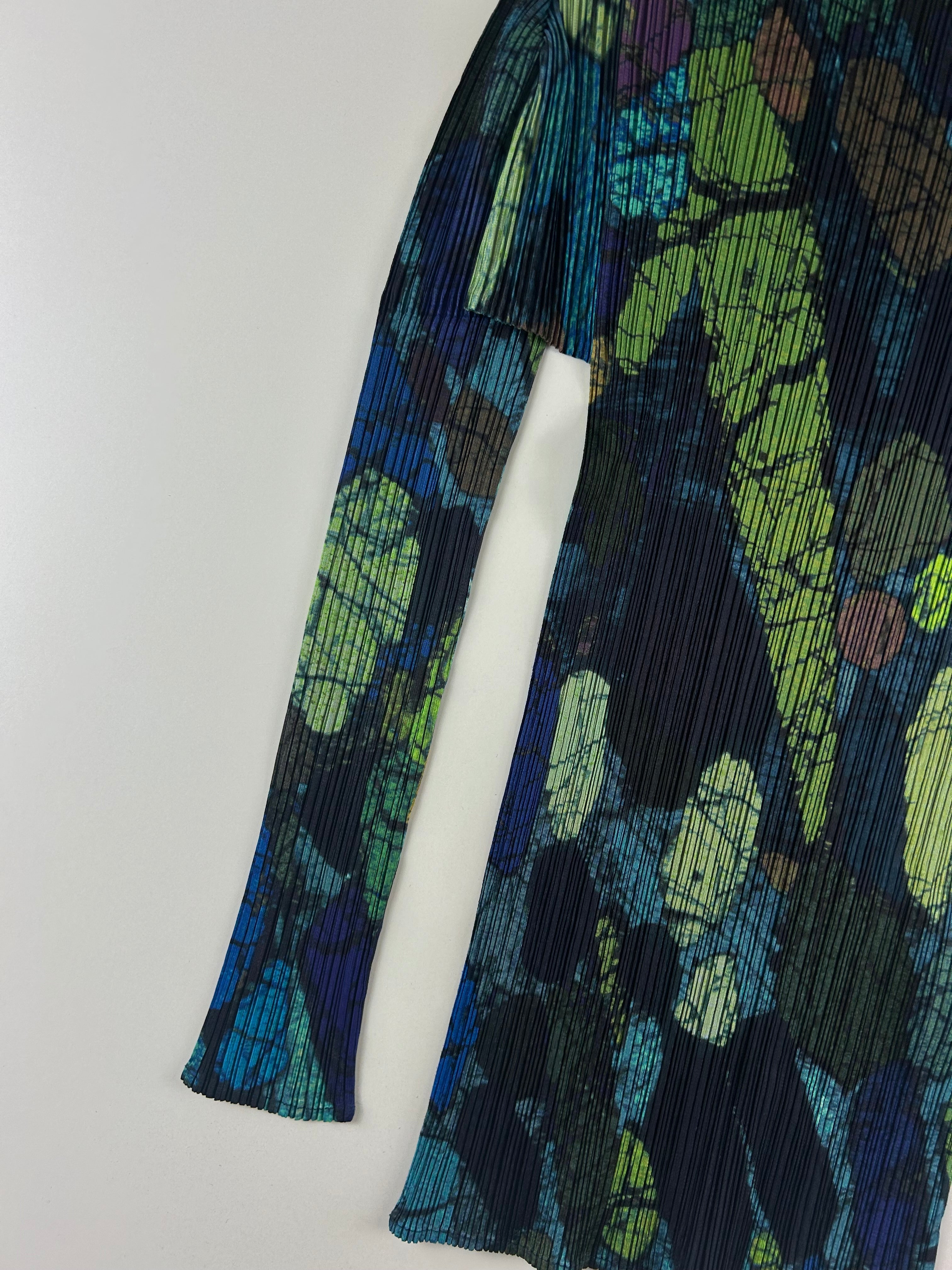 PLEATS PLEASE BY ISSEY MIYAKE ABSTRACT LONG SLEEVE TOP [S]