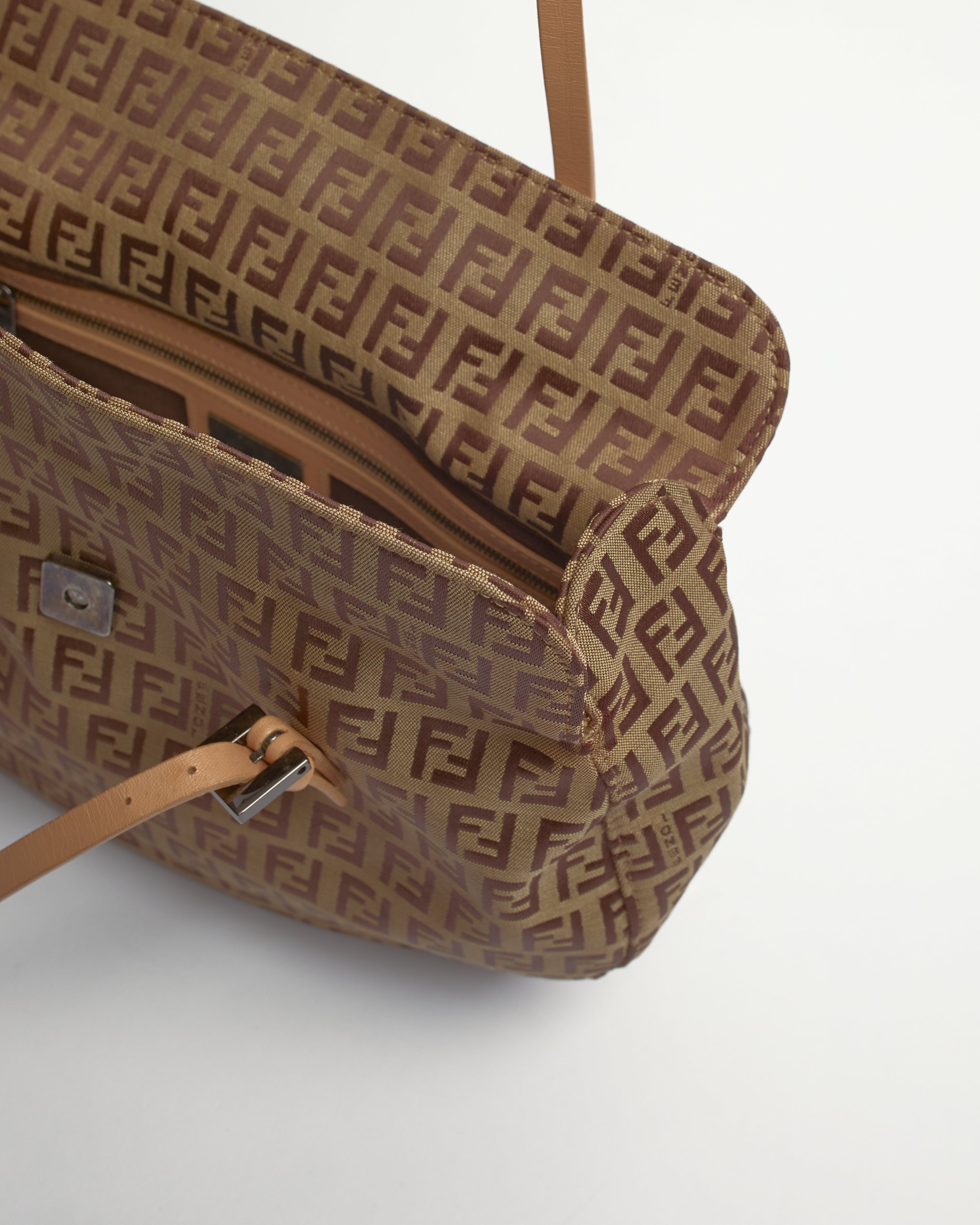 FENDI ZUCCHINO 2000'S LIGHT BROWN CANVAS AND LEATHER SHOULDER BAG