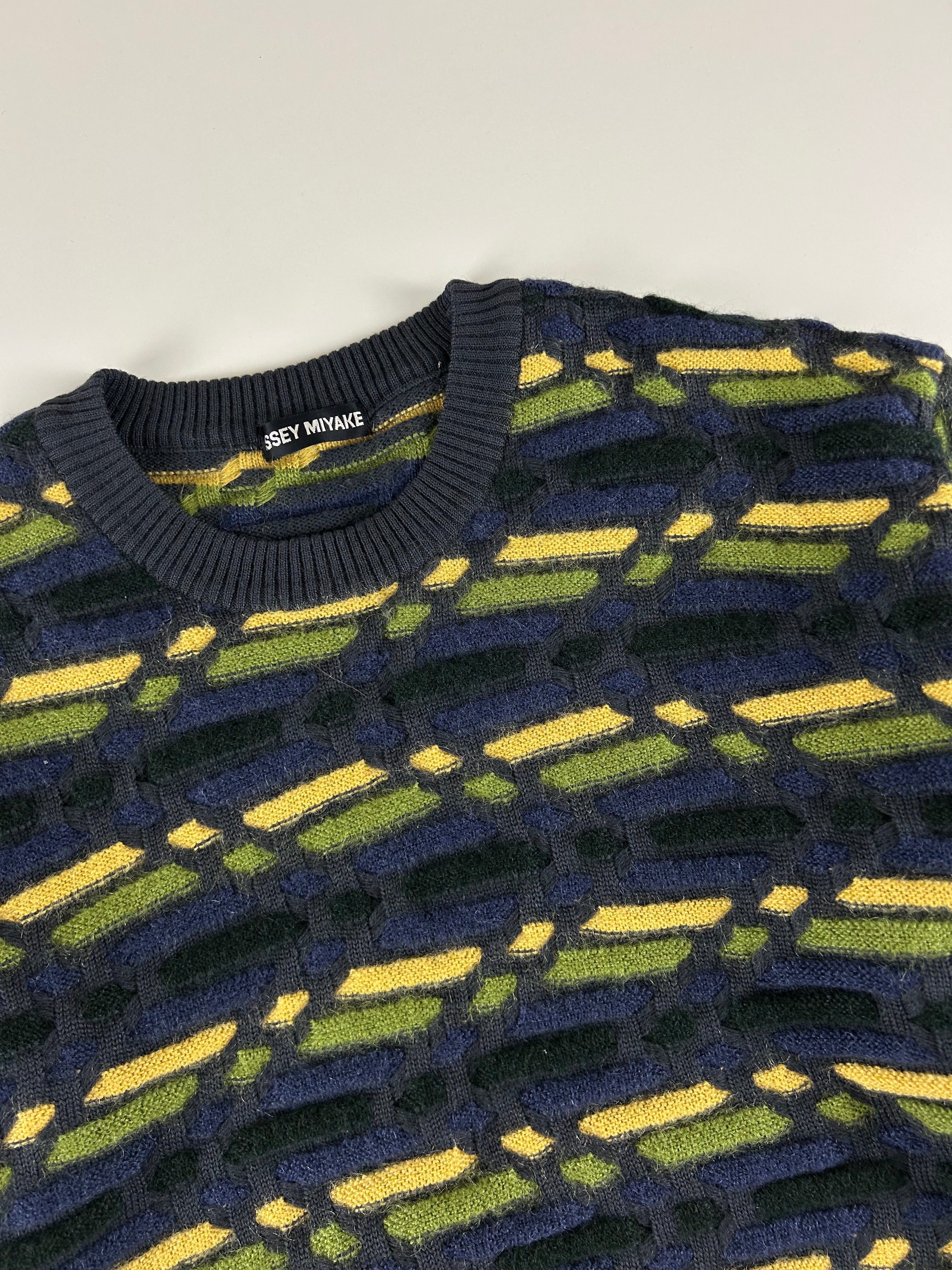 ISSEY MIYAKE 1990’S TEXTURED KNITTED SWEATER [L]