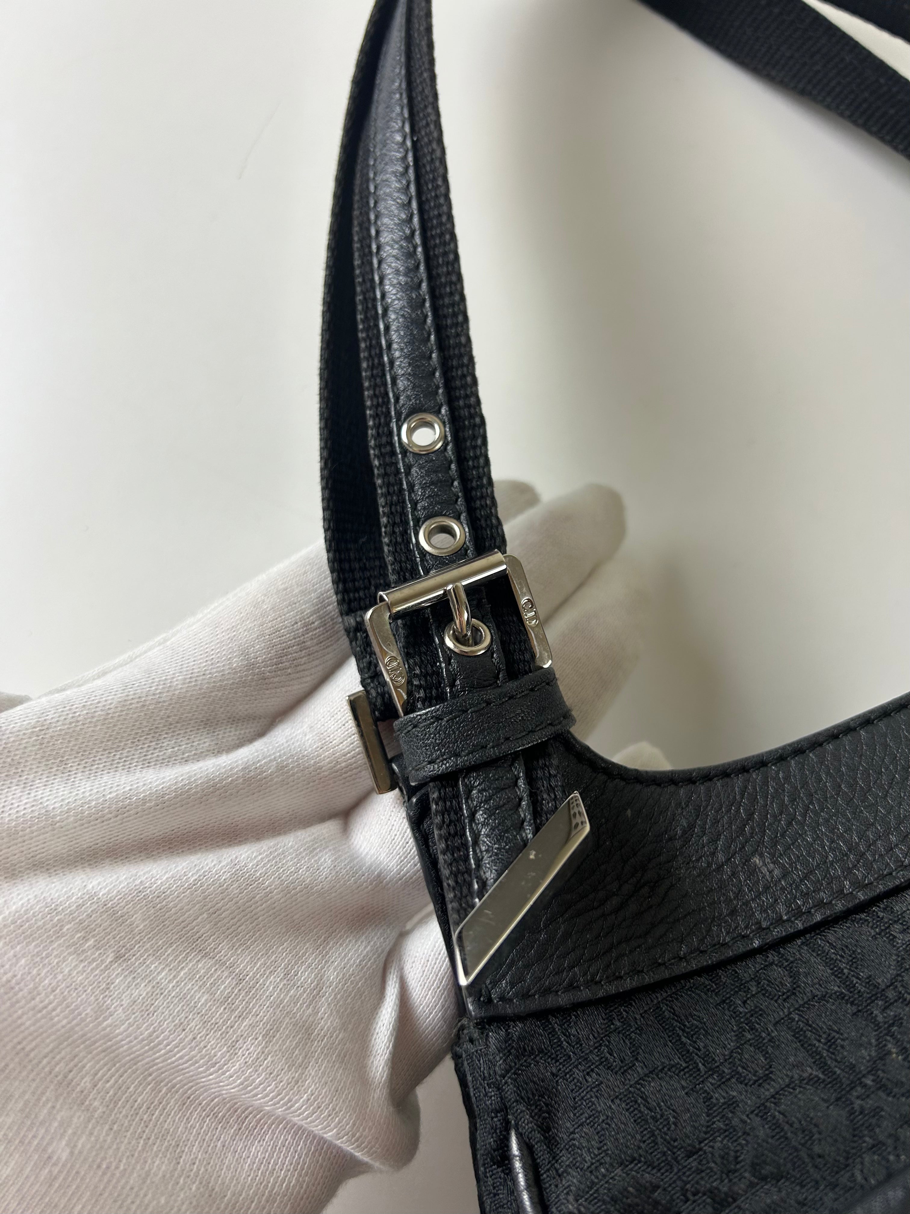 CHRISTIAN DIOR 2000'S CHIC TROTTER SHOULDER BAG